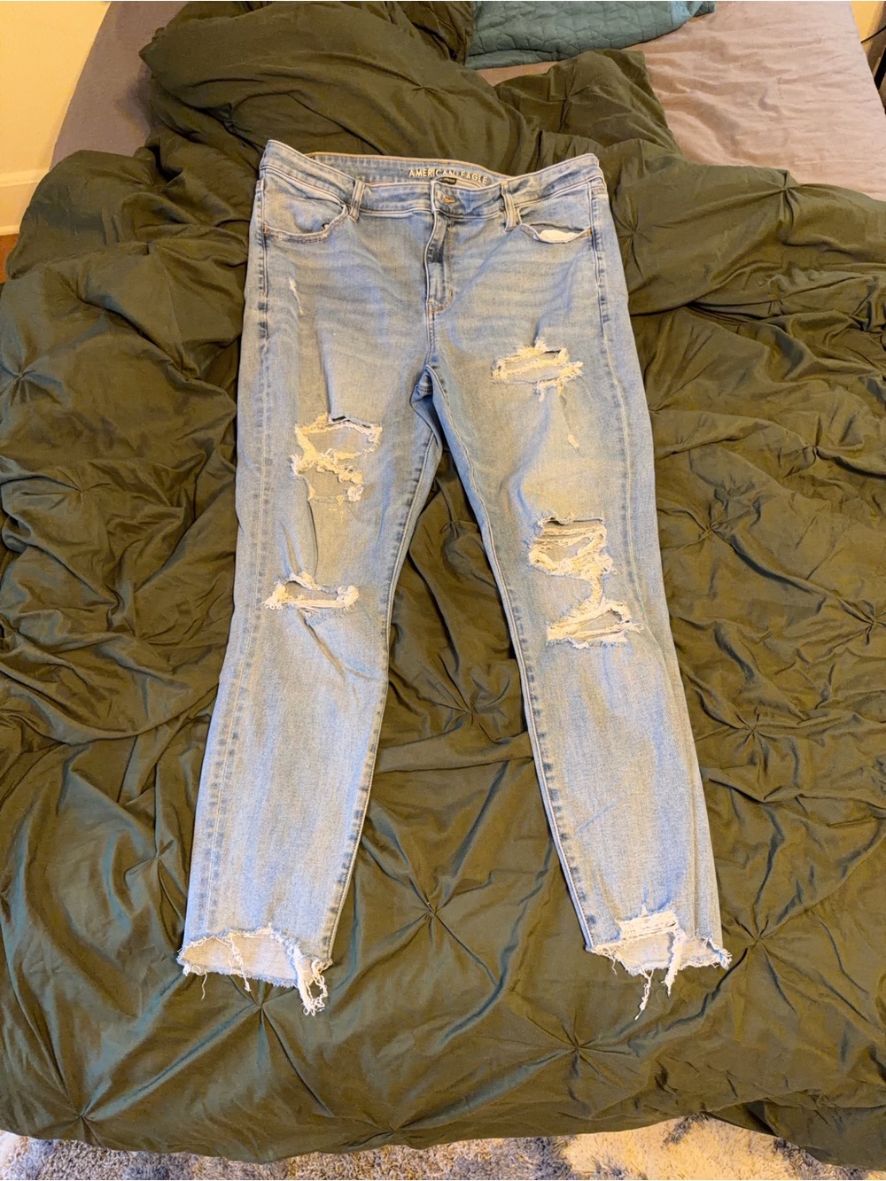 American Eagle Outfitters Light Blue Ripped Jeggings